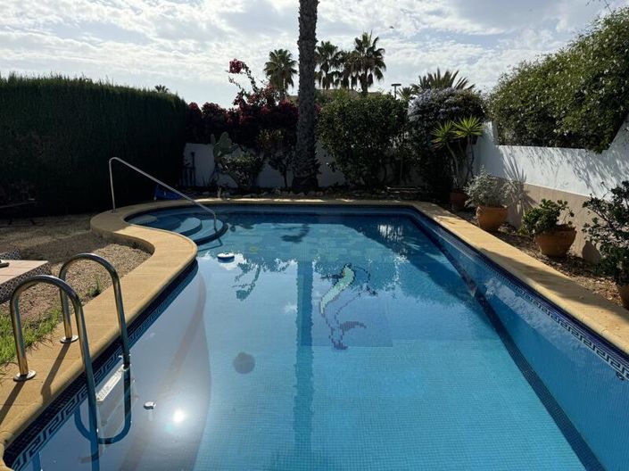 Image No.9-3 Bed Villa for sale