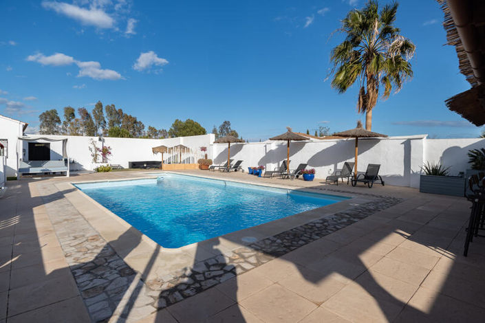 Image No.10-5 Bed Villa for sale