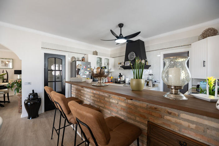 Image No.20-5 Bed Villa for sale