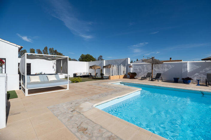 Image No.48-5 Bed Villa for sale