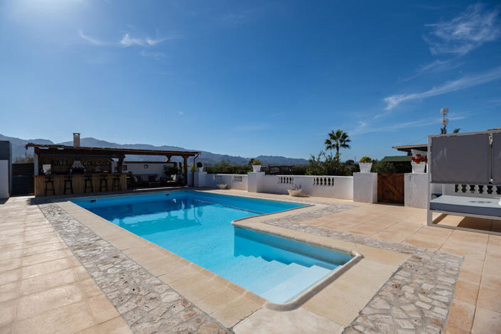 Image No.60-5 Bed Villa for sale