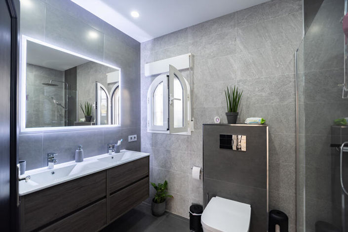 Image No.9-5 Bed Villa for sale