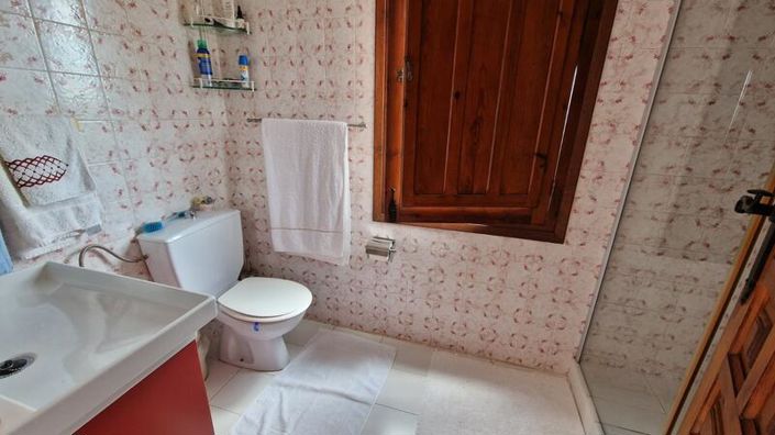 Image No.20-3 Bed Villa for sale