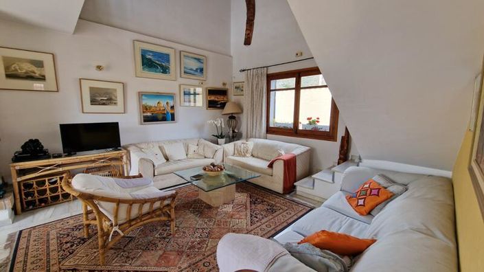 Image No.36-3 Bed Villa for sale