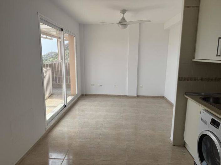 Image No.25-1 Bed Apartment for sale