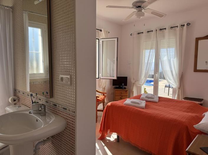 Image No.37-4 Bed Villa for sale