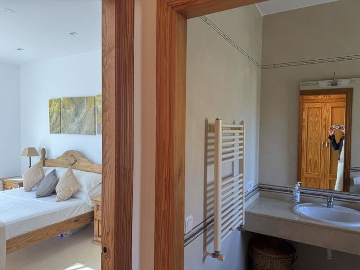 Image No.53-4 Bed Villa for sale