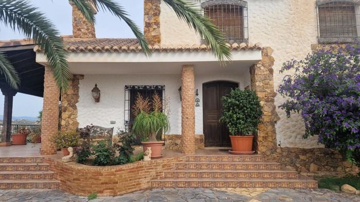 Image No.21-4 Bed Villa for sale