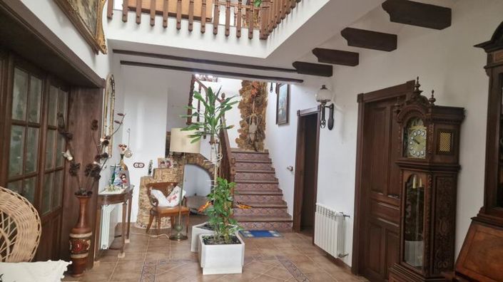 Image No.24-4 Bed Villa for sale