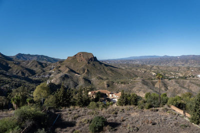 c888-commercial-property-for-sale-in-cabrera-