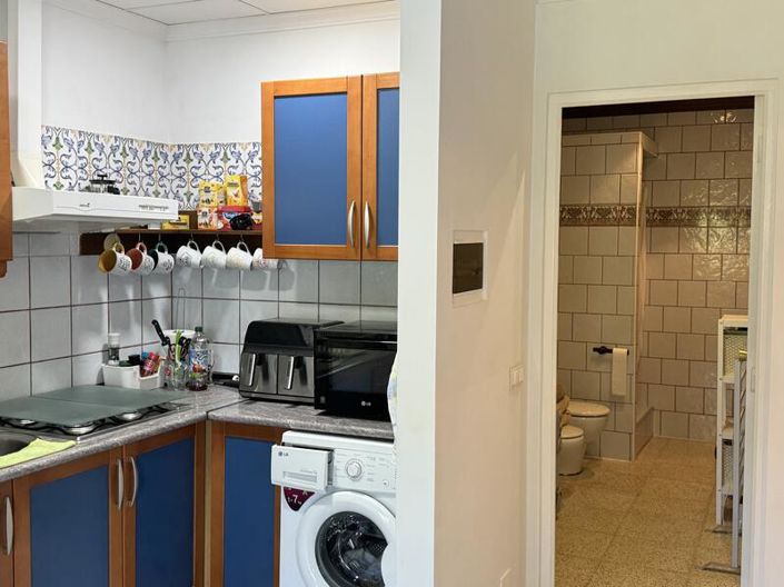 Image No.40-10 Bed Villa for sale