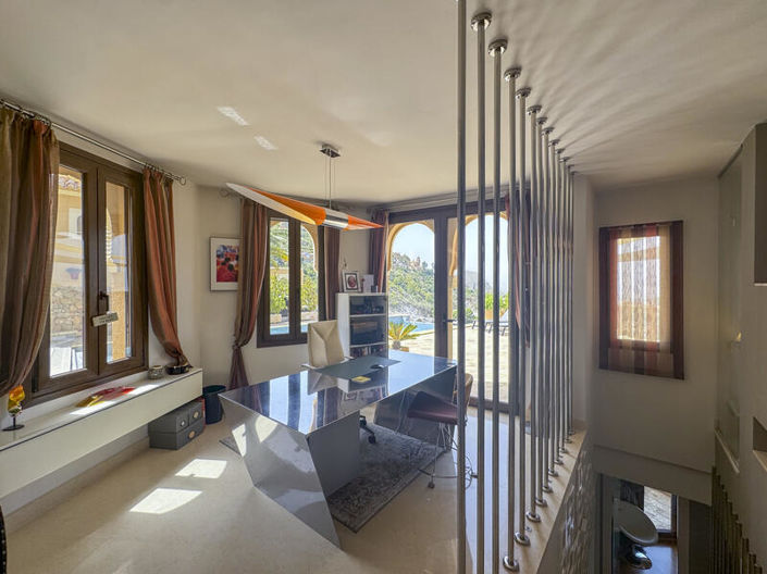 Image No.16-4 Bed Villa for sale