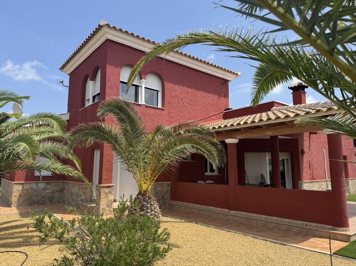 Image No.35-5 Bed Property for sale