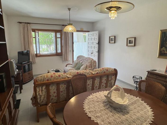 Image No.46-3 Bed Townhouse for sale