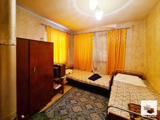 Image No.5-2 Bed House for sale