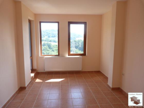 Image No.19-5 Bed House for sale