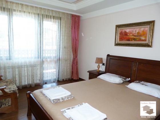 Image No.28-5 Bed House for sale