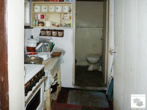 Image No.5-2 Bed House for sale