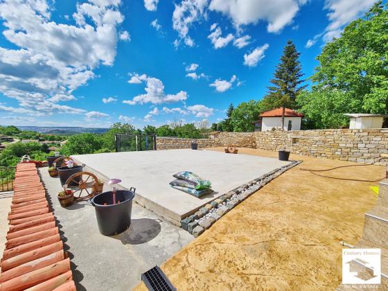 Image No.42-5 Bed House for sale