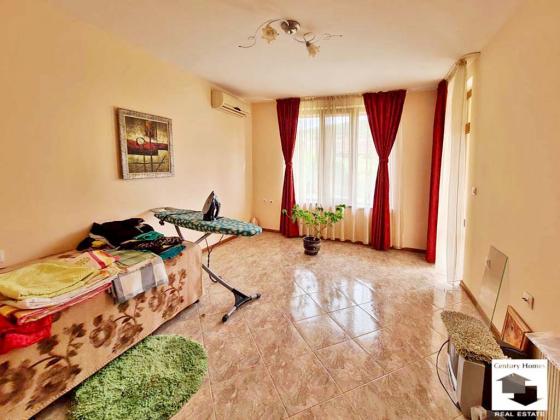 Image No.23-4 Bed House for sale