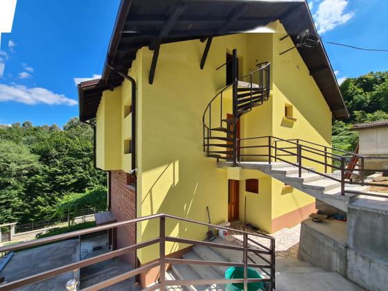 Image No.16-4 Bed House for sale