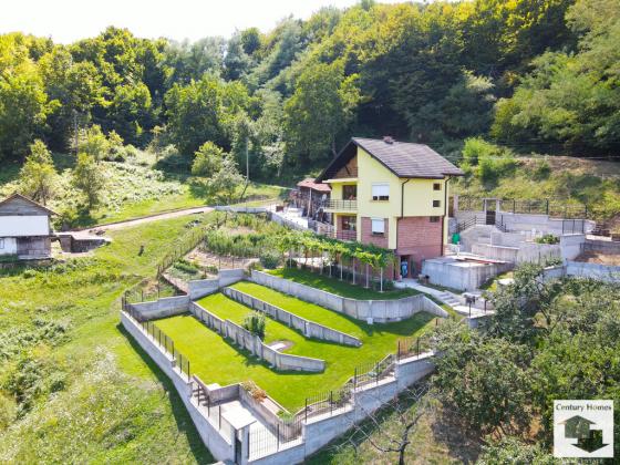 Image No.19-4 Bed House for sale