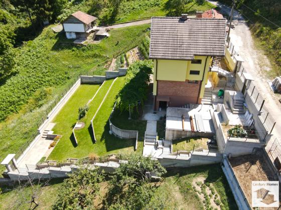 Image No.20-4 Bed House for sale