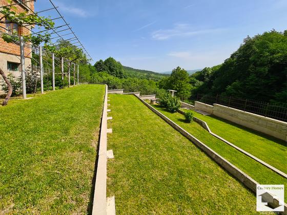 Image No.5-4 Bed House for sale