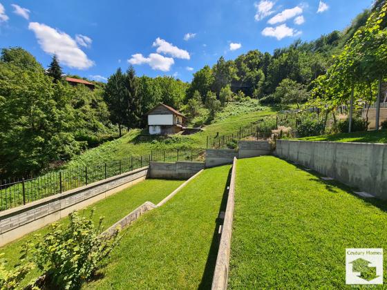 Image No.6-4 Bed House for sale