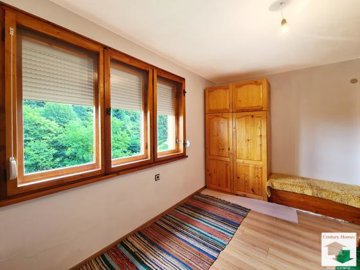 large1754477006