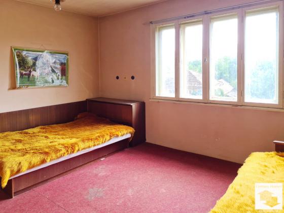 Image No.12-3 Bed House for sale