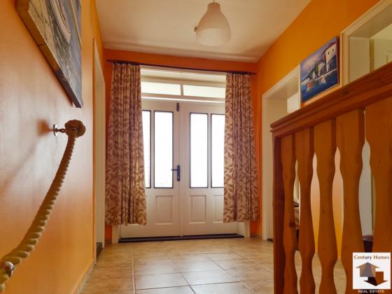 Image No.15-4 Bed House for sale