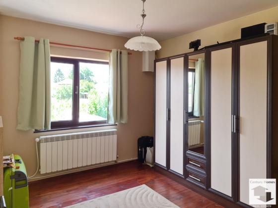 Image No.16-4 Bed House for sale