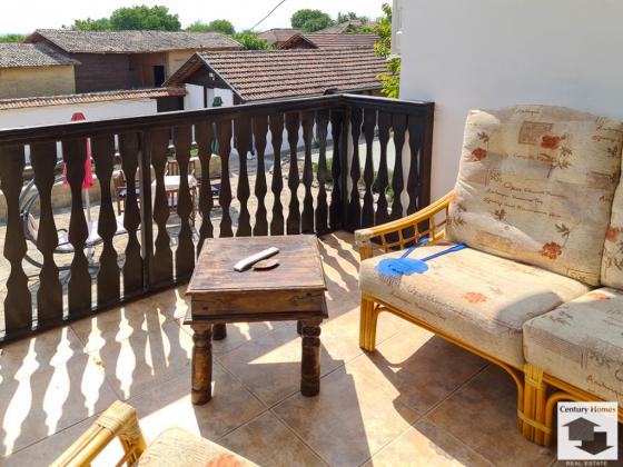 Image No.20-4 Bed House for sale