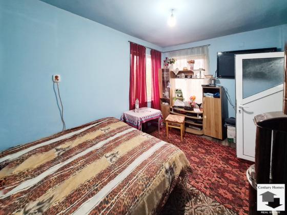 Image No.4-2 Bed House for sale