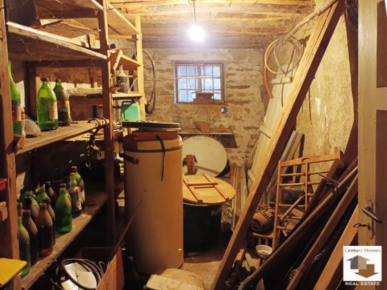 Image No.8-2 Bed House for sale