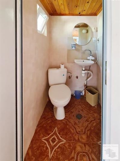 Image No.16-6 Bed House for sale