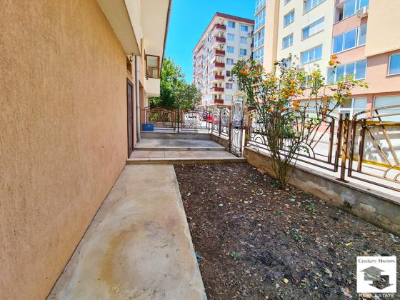 Image No.33-5 Bed House for sale