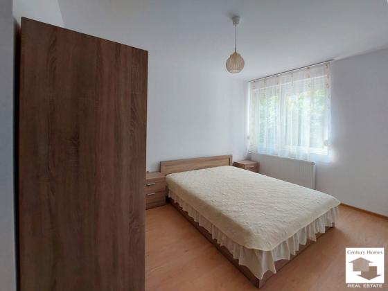 Image No.7-5 Bed House for sale