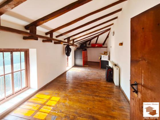 Image No.20-3 Bed House for sale