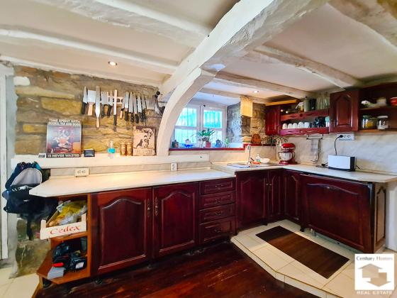 Image No.7-3 Bed House for sale