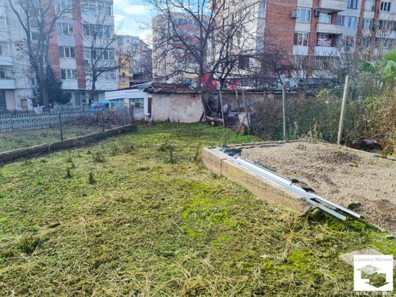 Image No.18-3 Bed House for sale