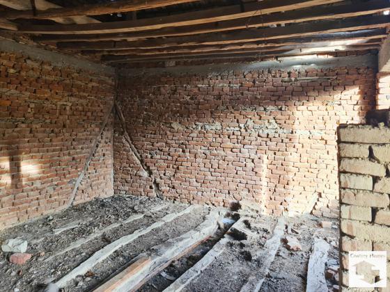 Image No.13-5 Bed House for sale