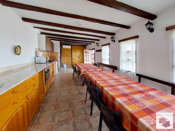 Image No.34-13 Bed House for sale