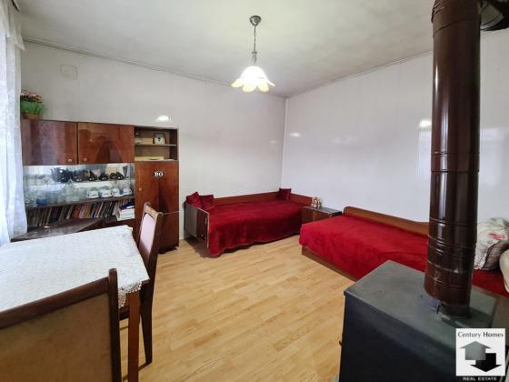 Image No.16-4 Bed House for sale