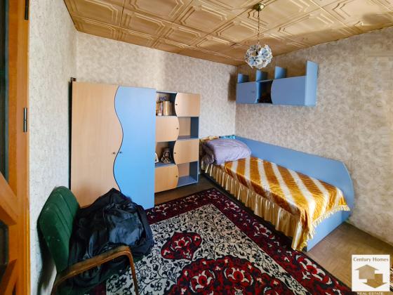 Image No.9-4 Bed House for sale