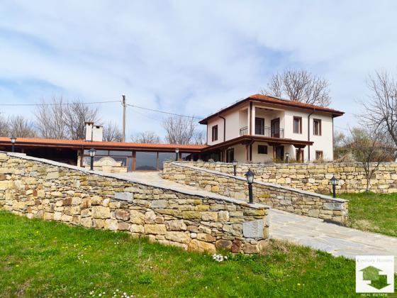 Image No.20-3 Bed House for sale