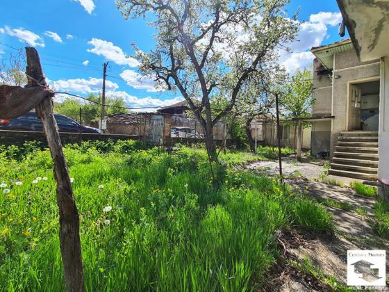 Image No.24-3 Bed House for sale