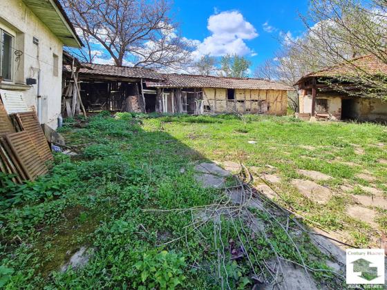 Image No.26-3 Bed House for sale