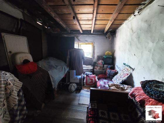 Image No.8-3 Bed House for sale